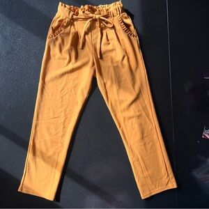 Mustard Paperbag Waist Pants Size Medium